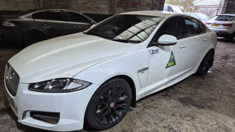 Jaguar, XF, Saloon, 2014, Other, 2179 (cc), 4 doors