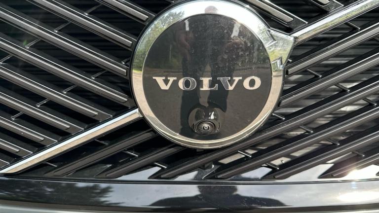 2025 Volvo XC60 2.0 B5 MHEV Plus Auto AWD Euro 6 (s/s) 5dr ESTATE Petrol/Electric Hybrid Automatic