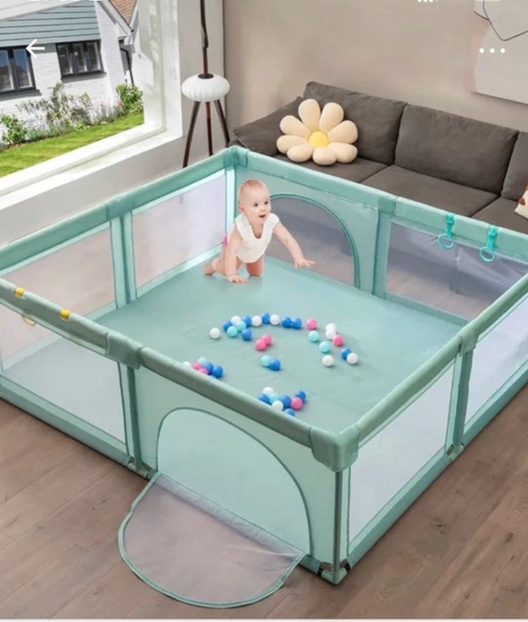 Costway Playpen for babies and toddlers