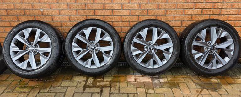 Kia 18 inch Alloys and Tyres