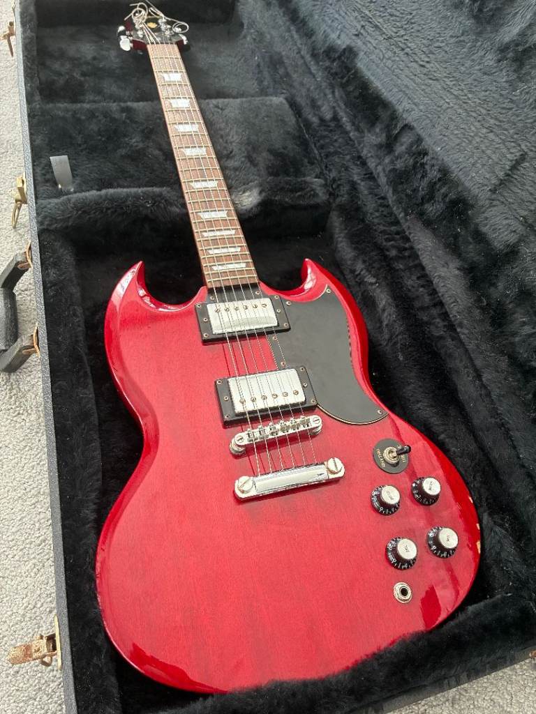 2005 Epiphone SG G-400 Cherry Red Electric Guitar + Hard Case + Lead - Pro Serviced Setup