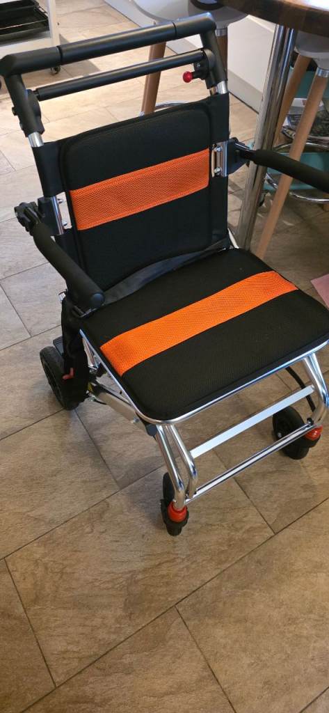 Lightweight Folding Wheelchair