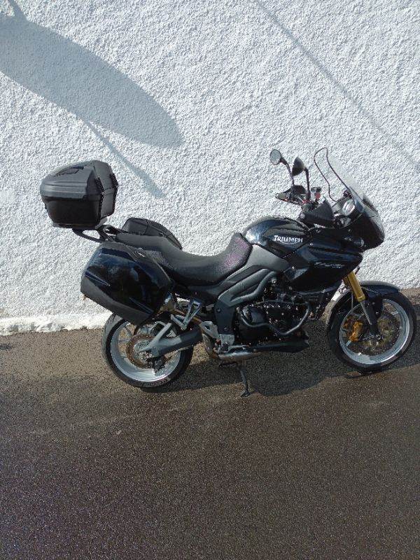 2011 Triumph tiger 1050cc
