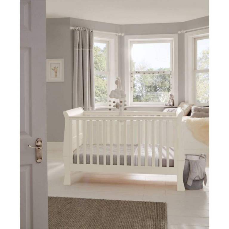 Mamas & Papas Mia White Wooden Cot 2-in-1 Bed RRP £495 - Used but great condition