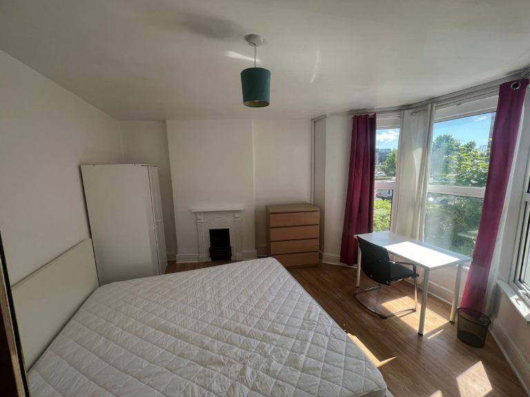 Spacious and Cosy Double Rooms for Rent in -  CF10 3EP