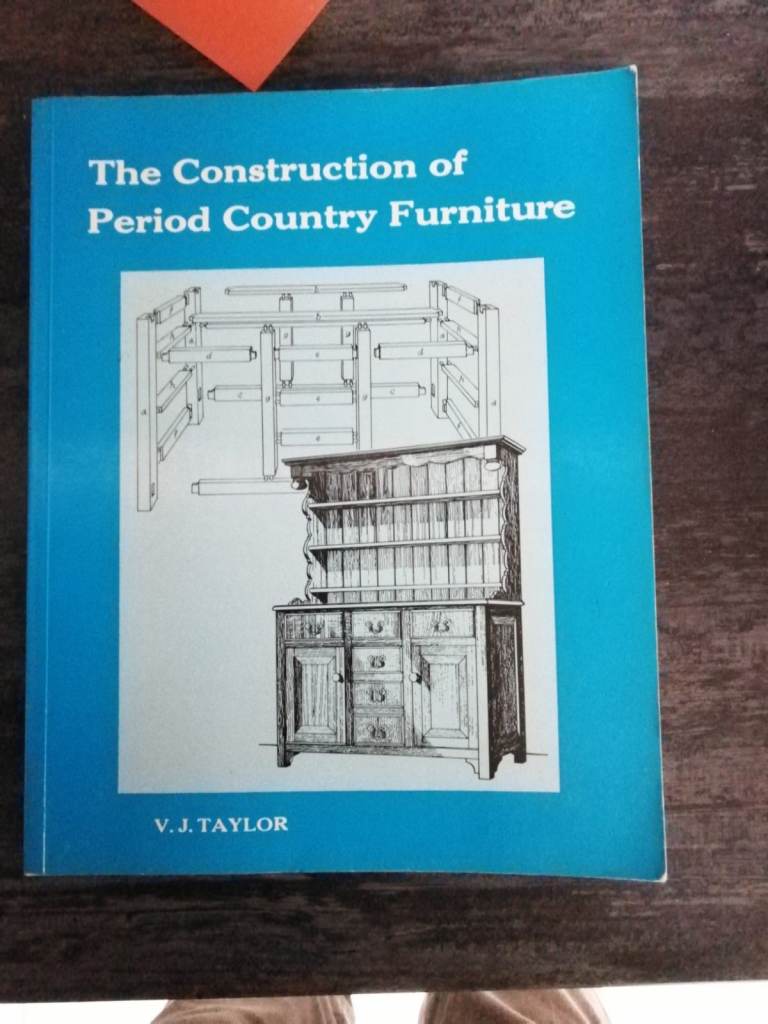 The Construction of Period Country Furniture 