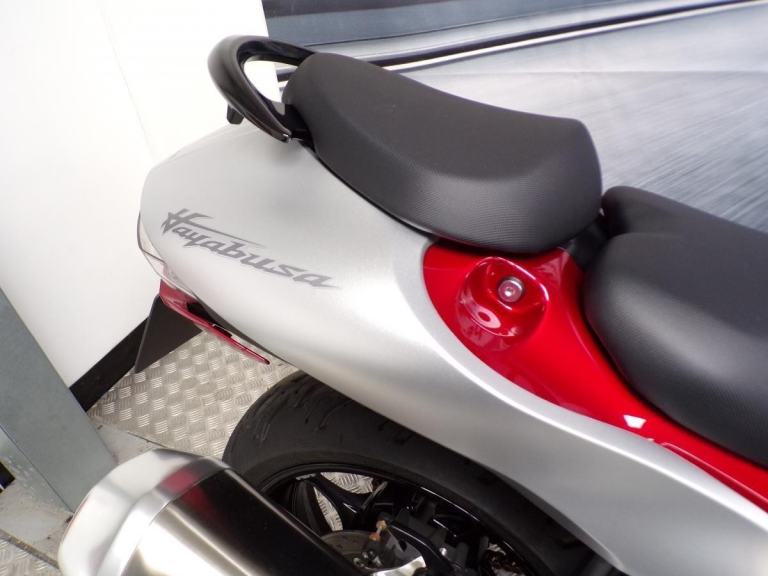 2021 SUZUKI GSX1300R HAYABUSA - 4001 MILES ONLY