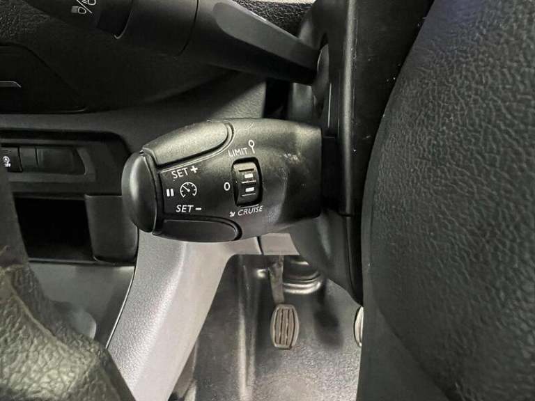 2022 Fiat Scudo 2.0 MultiJet 145 Tecnico Crew Van PANEL VAN DIESEL Manual