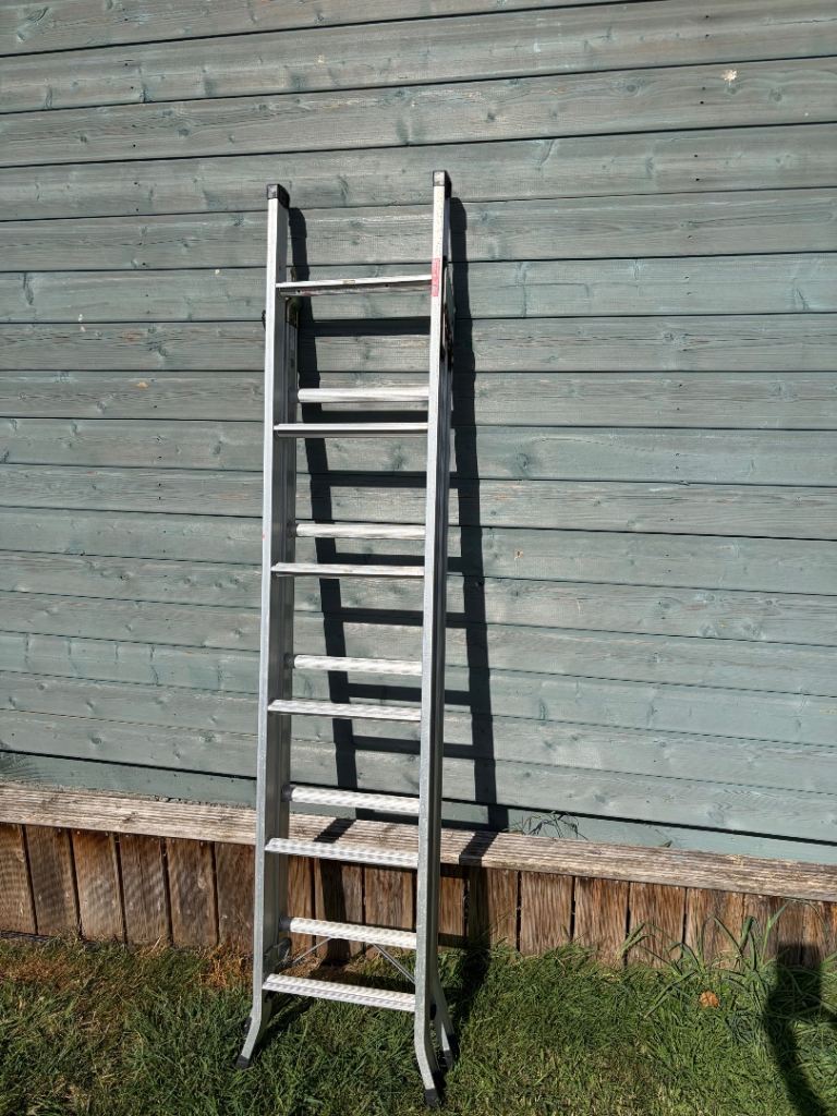 Abru 3-Way Ladder – Fair Condition