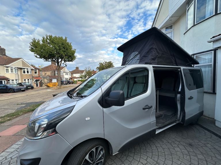 Vauxhall, VIVARO, Panel Van, 2018, Manual, 1598 (cc)