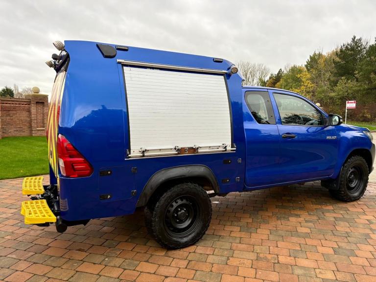 2018 Toyota Hilux Active Extra Cab Pick Up 2.4 D-4D 4x4***Front Winch***240v***Night Heater** PIC...