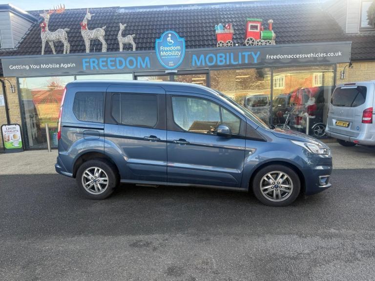 2022 Ford Tourneo Connect (1.5L Diesel Automatic)- Wheelchair Accessible Vehicle