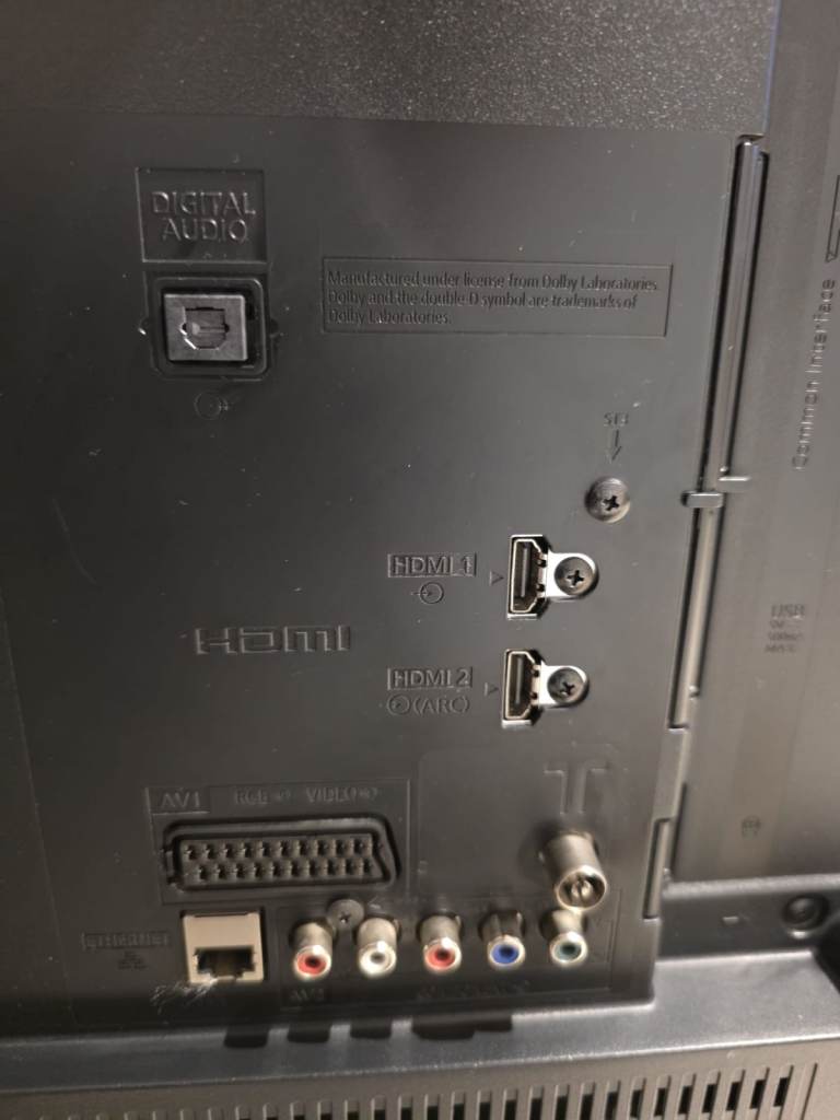 40" Smart Panasonic TV