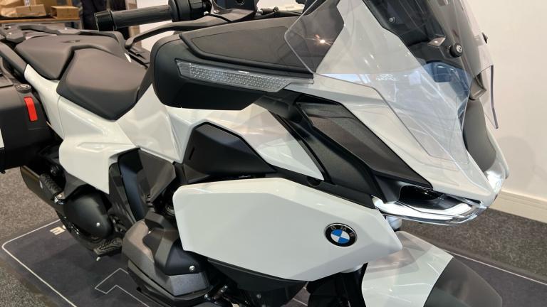 2025 BMW R1300 BMW R1300 RT LE ASA (25MY) TOURER Petrol Manual