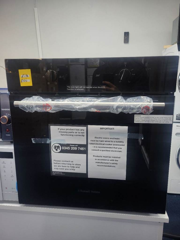 Russell Hobbs RHFEO7004B 70L Built-In Electric Fan Oven – Black