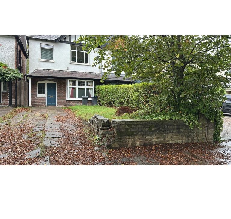 4 bedroom family home moseley 