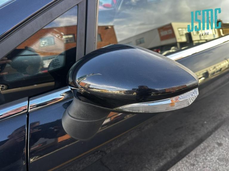 2015 Ford Fiesta 1.25 Zetec Hatchback 3dr Petrol Manual Euro 6 (82 ps) Hatchback Petrol Manual