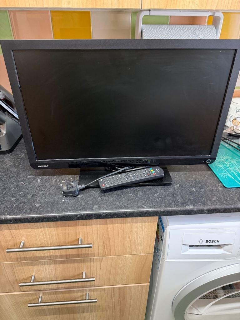 Tv and dvd player 