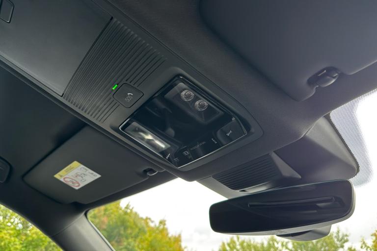  Volkswagen Tiguan 2.0 Tdi R Line Suv 5dr Diesel Dsg Euro 6 s/s 150 Ps Diesel