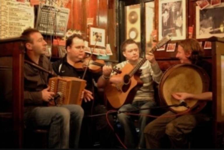 Traditional Irish and bluegrass 
