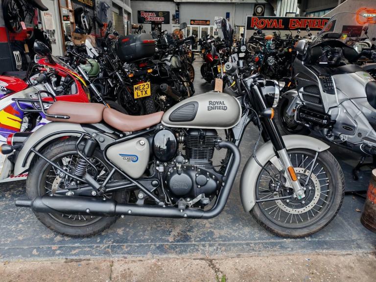 image for Royal Enfield CLASSIC 350 E5