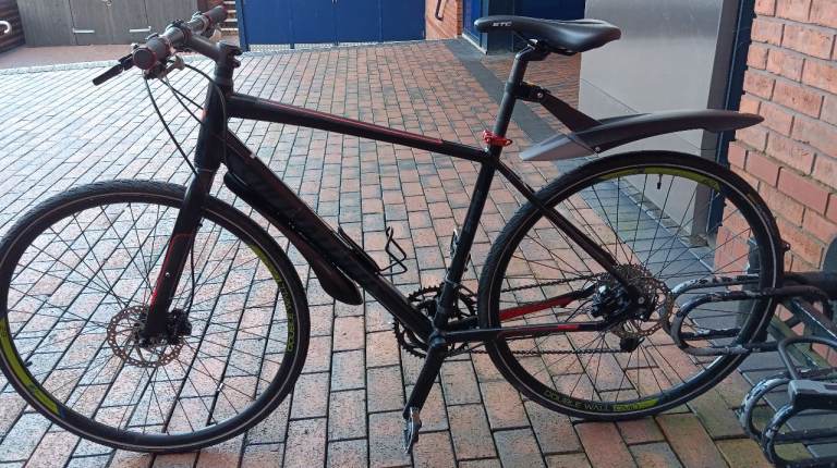 image for SPECIALIZED 'ELITE' HYBRID MOUNTAIN BIKE WITH UPGRADED AND NEW PARTS, COST OVER 1000