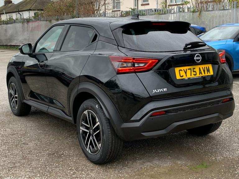 2025 Nissan Juke 1.0 DiG-T N-Connecta 5dr HATCHBACK PETROL Manual