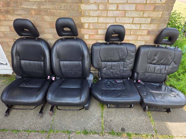 Toyota Rav4 2004 seats