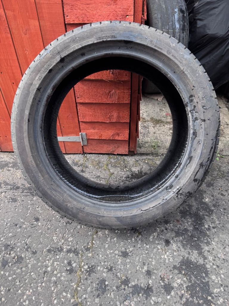 225/45/17 Bridgestone 