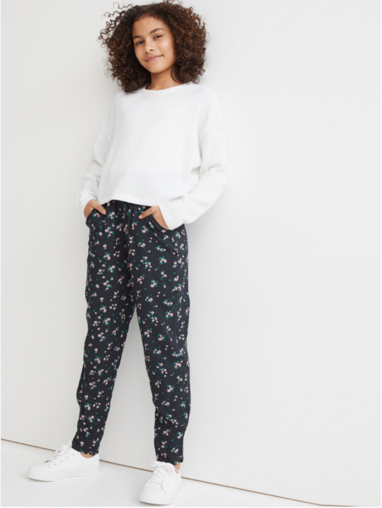 H&M Girls Black Floral Joggers 11–12 Years – Comfy & Relaxed