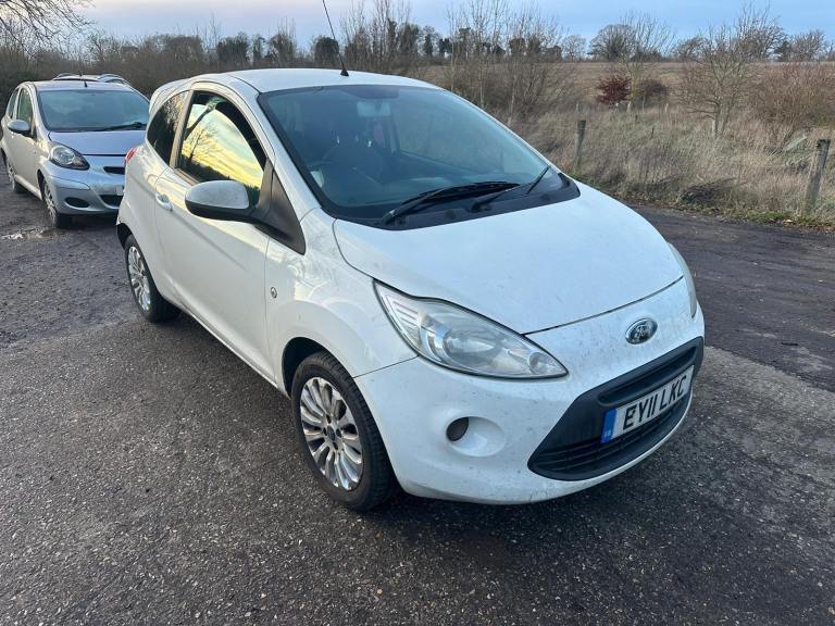 2011 FORD KA BREAKING SPARES PARTS
