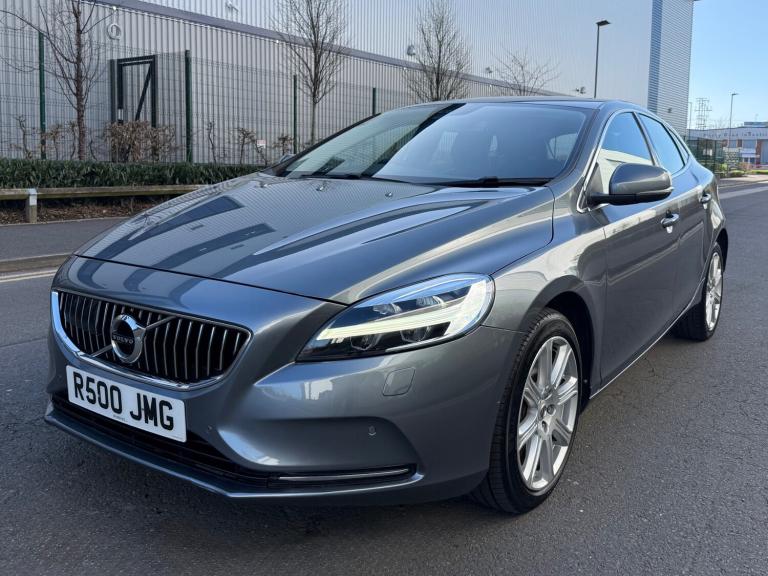 2019 Volvo V40 T3 [152] Inscription Edition 5dr Geartronic HATCHBACK Petrol Automatic