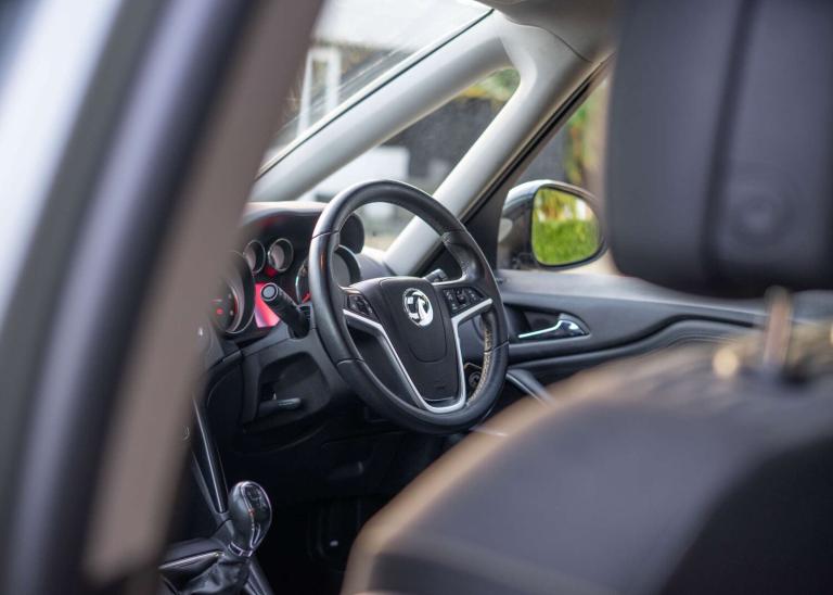 2013 Vauxhall Zafira 2.0 CDTi [165] SE 5dr [non Start Stop] MPV DIESEL Manual