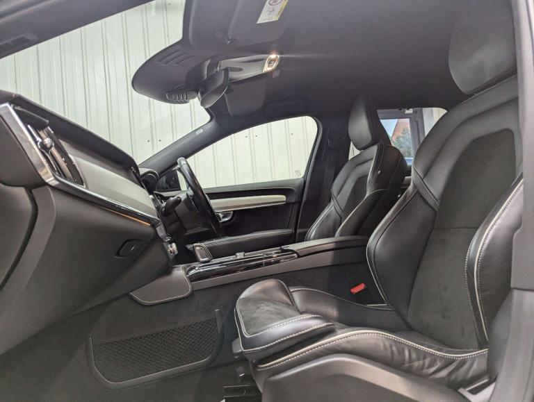 2019 Volvo V90 2.0 V90 R-Design+ T8 PHEV AWD Auto 4WD 5dr Estate Hybrid Automatic