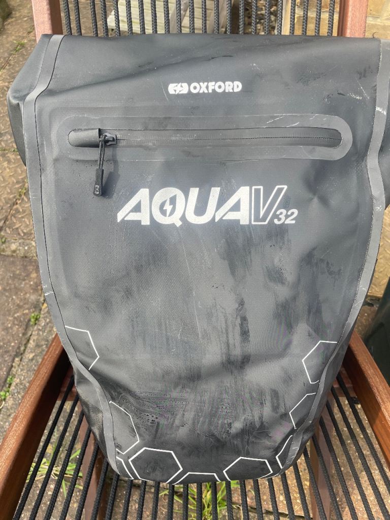 Oxford Aqua V32 Waterproof Pannier Bag – Like New 