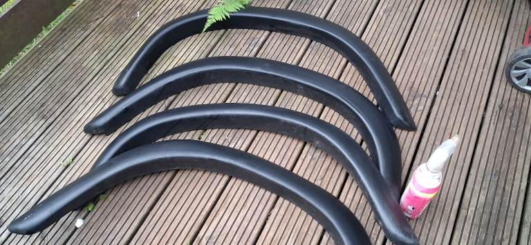 Land rover series wheel arches and checker plate