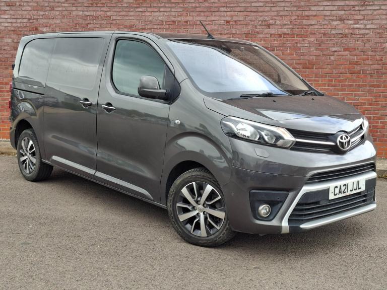 2021 21 Toyota ProAce 2.0D 120 Medium Design Manual. Euro 6 MWB