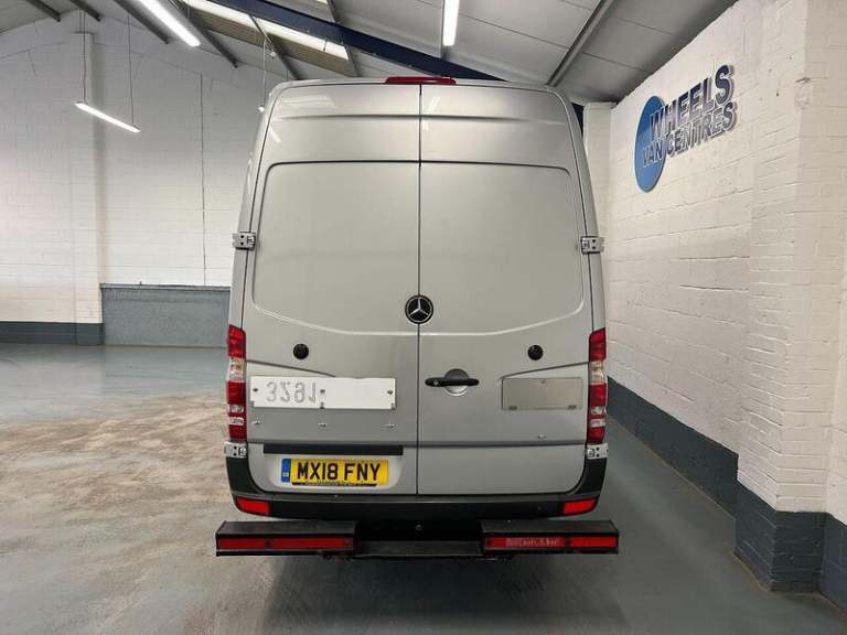 2018 Mercedes-Benz Sprinter 2.1 514 CDi BlueEFFICIENCY Panel Van 5dr Diesel Manual RWD L3 H3 (140...