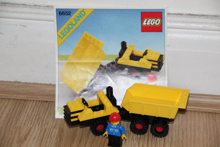 Lego Classic Town 6652 Construction Truck  * complete with instructions *