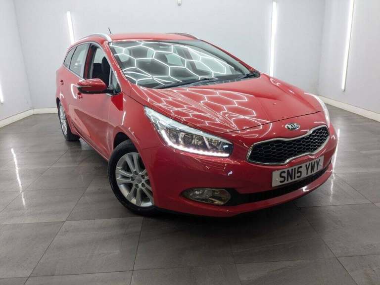 2015 Kia Ceed 1.6 CRDi EcoDynamics 2 Sportswagon 5dr Diesel Manual Euro 5 (s/s) (126 bhp) Estate ...
