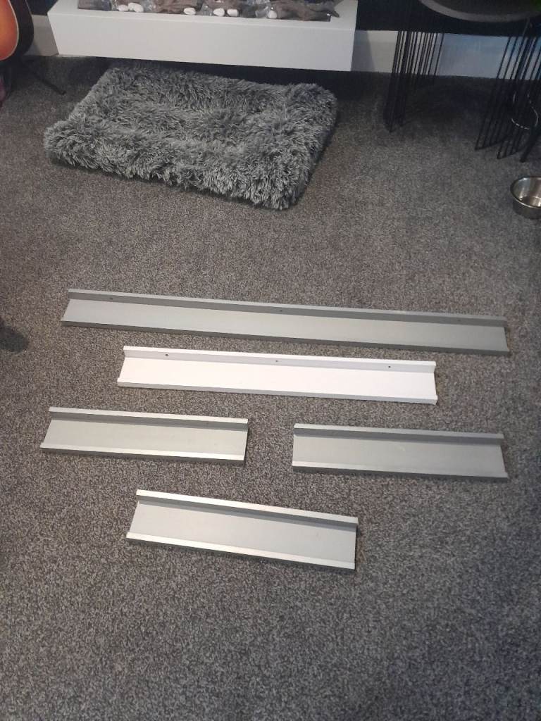 image for Wall picture shelves