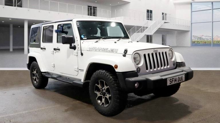 2014 Jeep Wrangler 2.8 CRD Overland SUV Diesel Auto 4WD 4dr - Just 40,000 Miles / Huge Service CO...