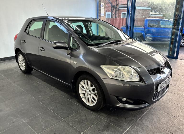 TOYOTA AURIS 1.4 VVT-i T3 2007