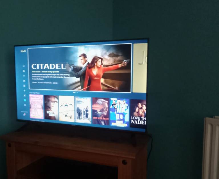 Large Black Smart TV - Good Working Order