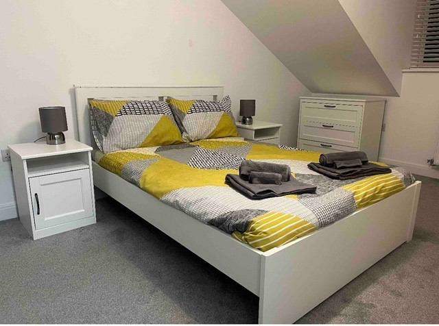 A lovely room to rent located in OL10 ALL BILLS INCLUDED !!!