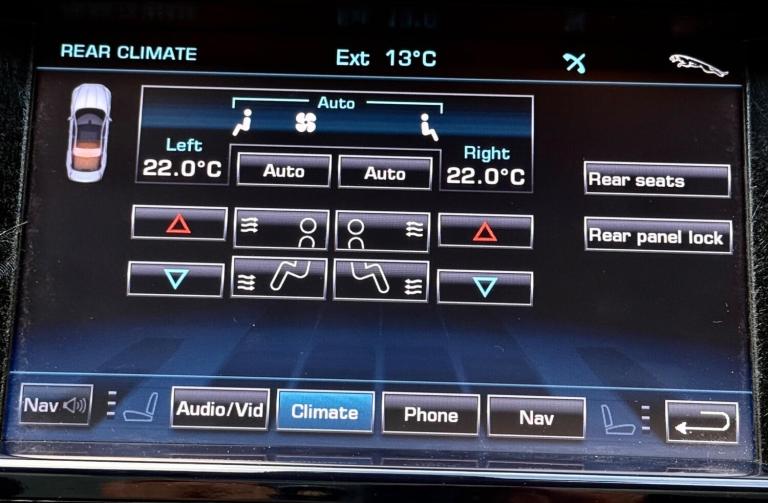 2010 Jaguar XJ 5.0 V8 Premium Luxury Auto Euro 5 4dr (LWB) SALOON Petrol Automatic