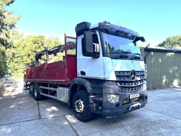 Mercedes 2533 Arocs Rear Mounted Hiab Block Grab Remote Crane 