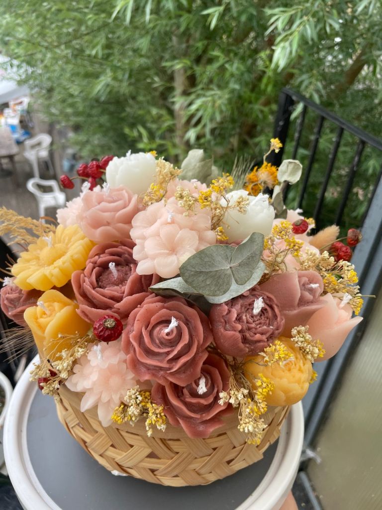 Beautiful Flower Basket Candles – Brand New, Handmade Gift