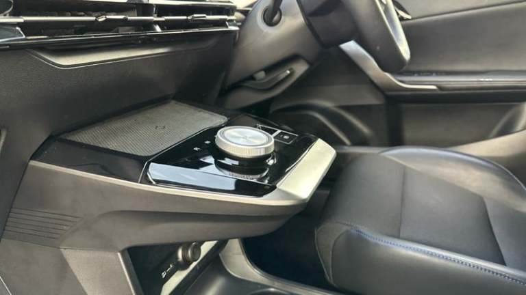 2023 MG MG4 64kWh Trophy Long Range Hatchback 5dr Electric Auto (203 ps) Automatic Hatchback Elec...