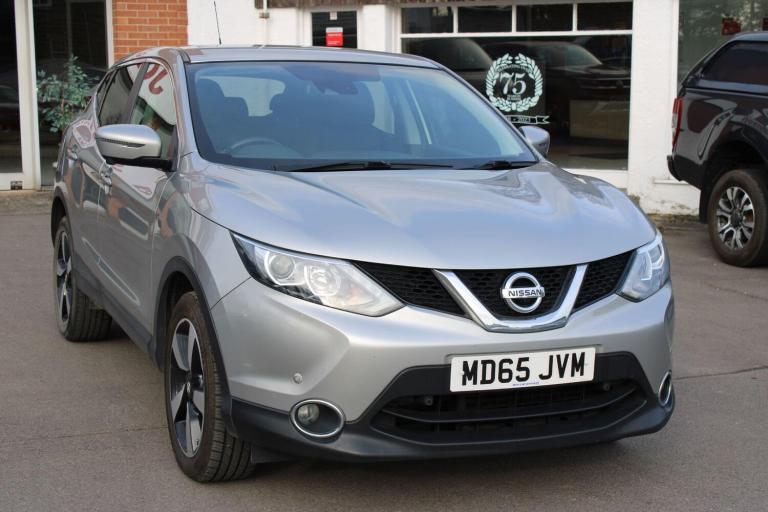 2015 Nissan Qashqai 1.5 dCi n-tec 2WD Euro 6 (s/s) 5dr HATCHBACK Diesel Manual